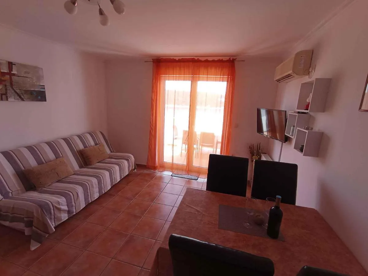 Apartments In Kampor - Insel Rab 43962